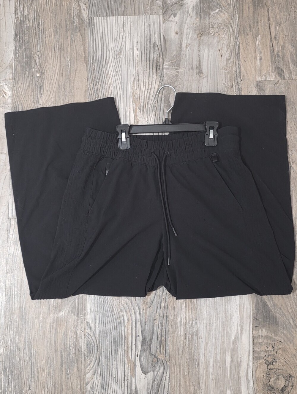 ATHLETA Avenue WIDE LEG CROP PANTS SIZE 4